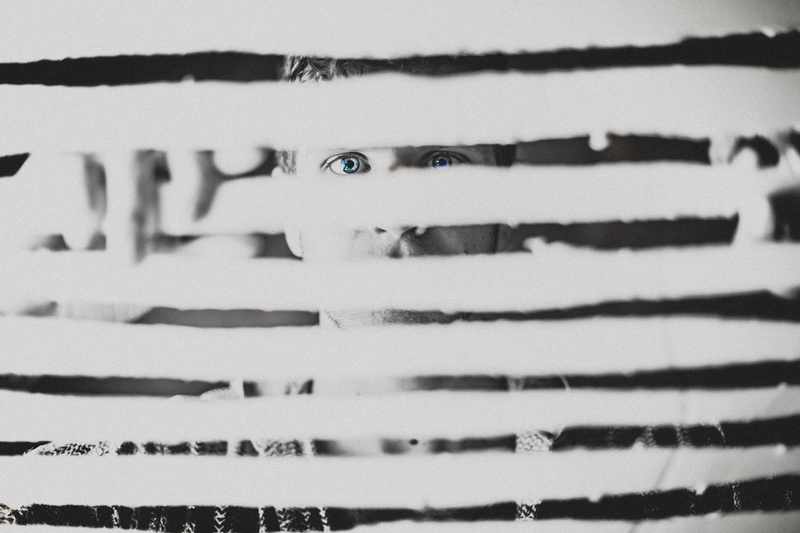 focus on foreground, pattern, gobo, gbo, blinds, western script, wall - building feature, close-up, communication, day, body part, striped, blue, 4K, selective focus