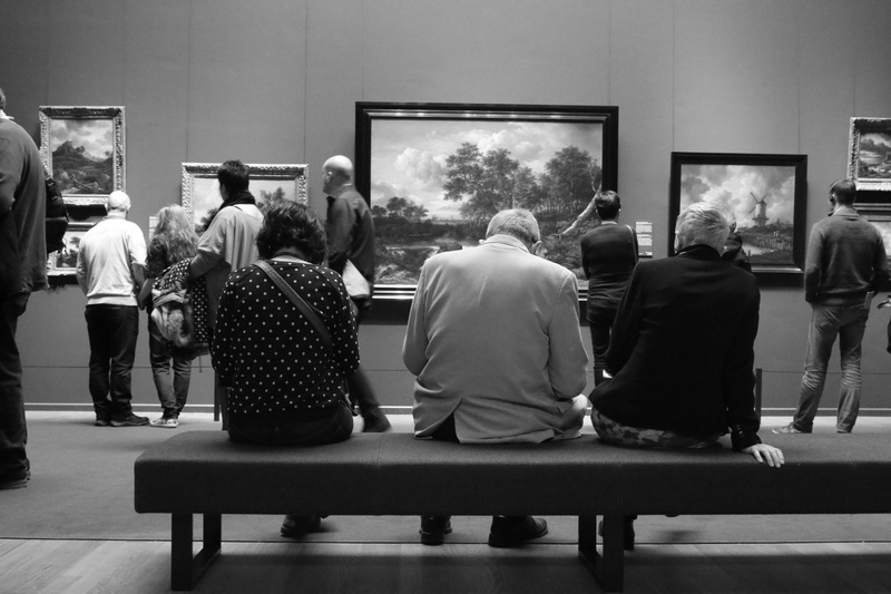 art, black white, painting, black and white, stage, group, adult, watching, 5K, real people, people, men, group of people, rear view, women, standing