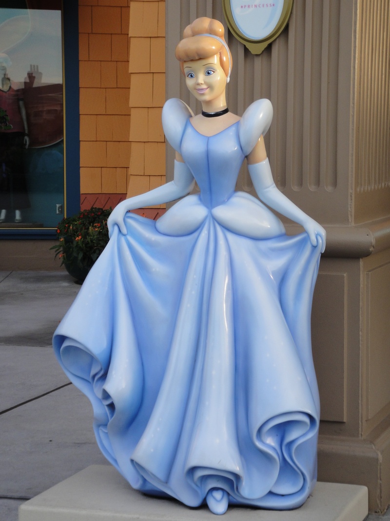 statue, retail, art and craft, princess, human representation, disney, day, new York City, character, shopping, no people, craft, orlando, sculpture, representation