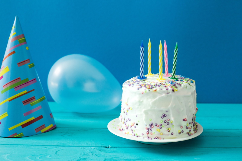 balls, background, holiday, birthday, cake, 5K, candles