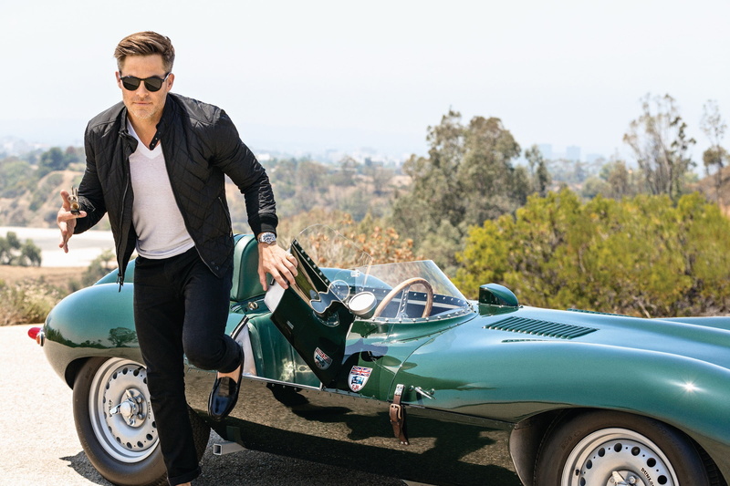 jacket, Mens Fitness, shoes, cool, out of the car, t-shirt, in black, Chris Pine, auto, road, nature, pants, Ben Watts, photoshoot, 1080P, glasses, out