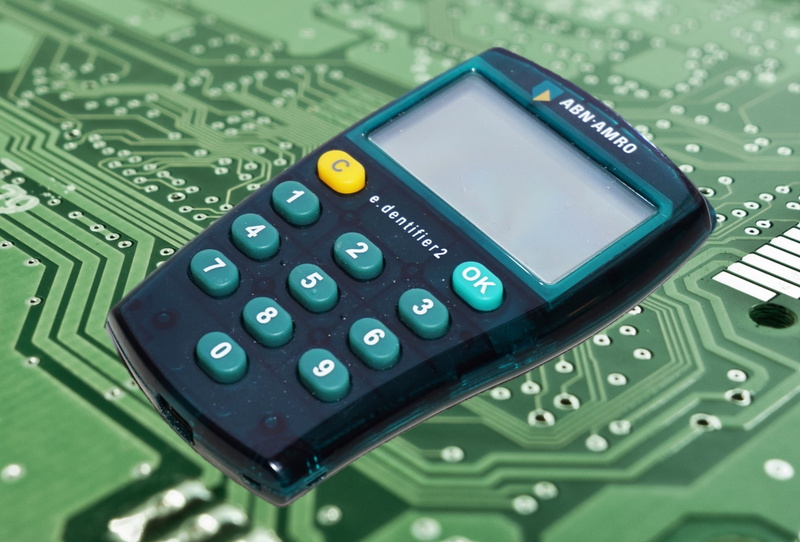 data, indoors, privacy, wireless technology, computer chip, computer, identifier, communication, technology, selective focus, close-up, green color, number