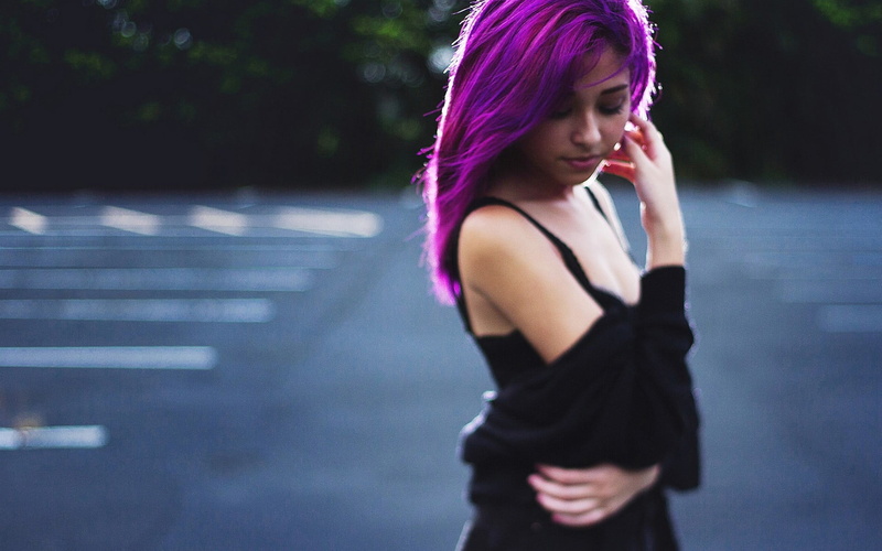 face, young women, beauty, hairstyle, fashion, one person, dyed hair, teenager, standing, looking, day, hair, beautiful woman, model, real people, clothing