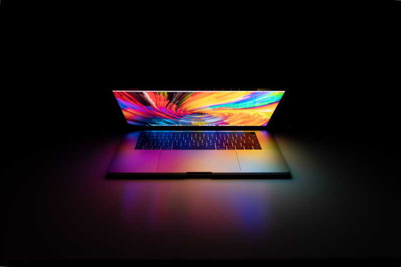 copy space, macbook, screen, computer equipment, device screen, no people, projection, pro, glowing, multi colored, computer monitor, illuminated, reflection