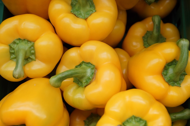 market stall, retail, market, red bell pepper, mary vs, freshness, ripe, food corner, yellow, organic, healthy eating, sell, 4K, large group of objects