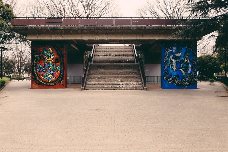 art and craft, wall, Urban, art, roof, built structure, day, handrail, building exterior, plant, Japan, shrine, tree, 5K, architecture, human, no people