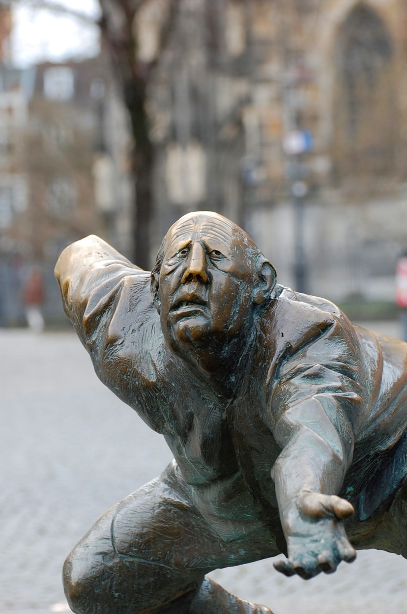 no people, angel, elise wells, statue, architecture, art, plastic, stone material, close-up, park, aachen, sculpture, outdoors, creativity, human representation