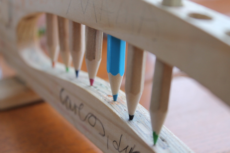 4K, writing instrument, text, no people, artistic, wood - material, draw, school enrollment, day, selective focus, choice, colored pencils, close-up, business