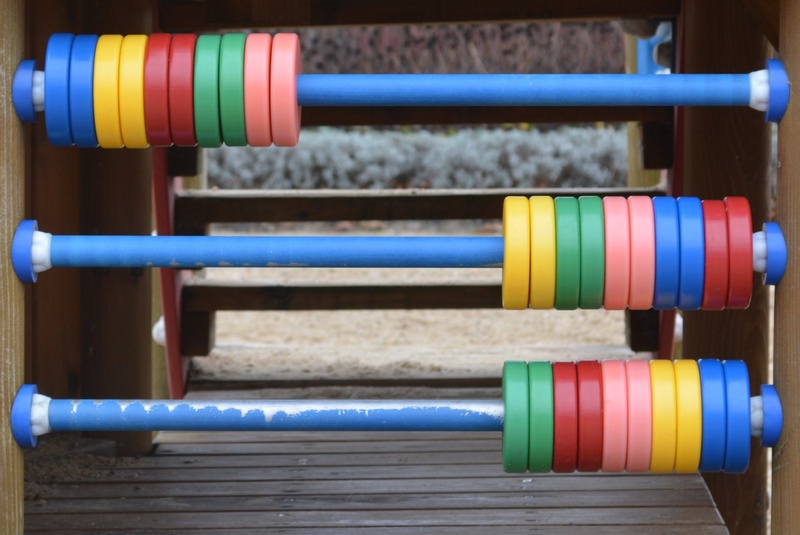 count, blue, abacus, arrangement, no people, focus on foreground, toys, spool, close-up, large group of objects, day, connection, metal, multi colored