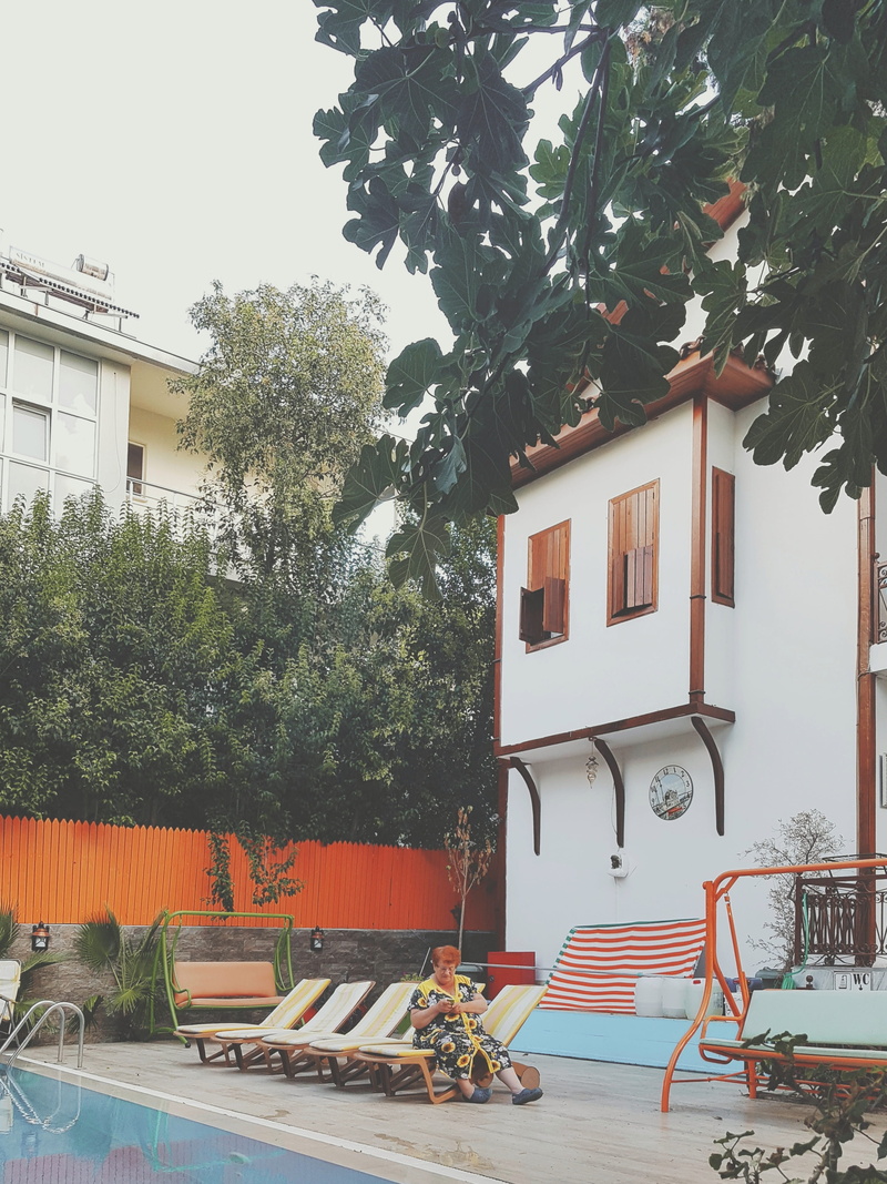water, day, architecture, outdoors, built structure, turkey, building exterior, old peple, nature, urban, vocation, building, relax, house, sky, residential district