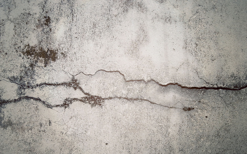 rough, stained, wall - Building Feature, concrete, weathered, stone Material, crack, construction Industry, dirty, day, scratched, no People, full frame
