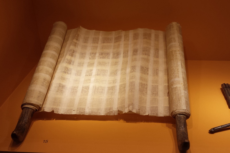 surface, historically, rolled, communication, no people, the past, 2K, beige, ancient, indoors, Antique, stage, built structure, old, classical style