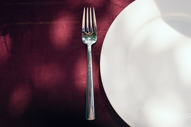 indoors, Fork, silverware, meal, eating utensil, drinking glass, empty, place setting, glass, directly above, lunch, 4K, table, food and Drink, knife