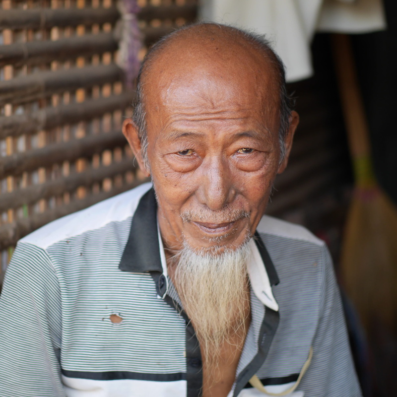 friendly, way, looking at camera, Myanmar, happy, senior men, males, mature adult, focus on foreground, 2K, real people, men, only men, lifestyles, burma