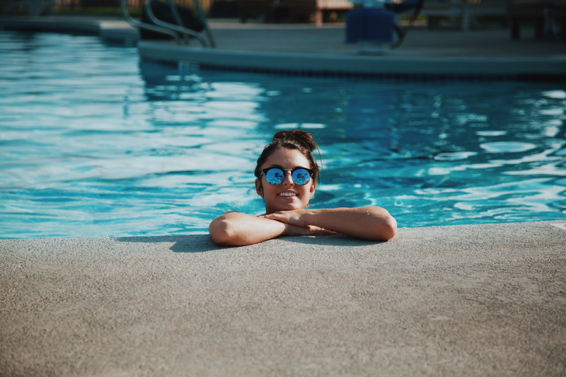 pool, outdoors, 5K, males, ripple, girl, beach, water, boys, swimwear, blue, day, palm tree, real people, sunglass, innocence, lifestyles, sunglasses
