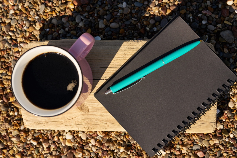 mug, note, study, poetry, tea cup, black coffee, calm, food, coffee cup, pink, pen, espresso, break, read, to write, relax, 5K, publication, no people