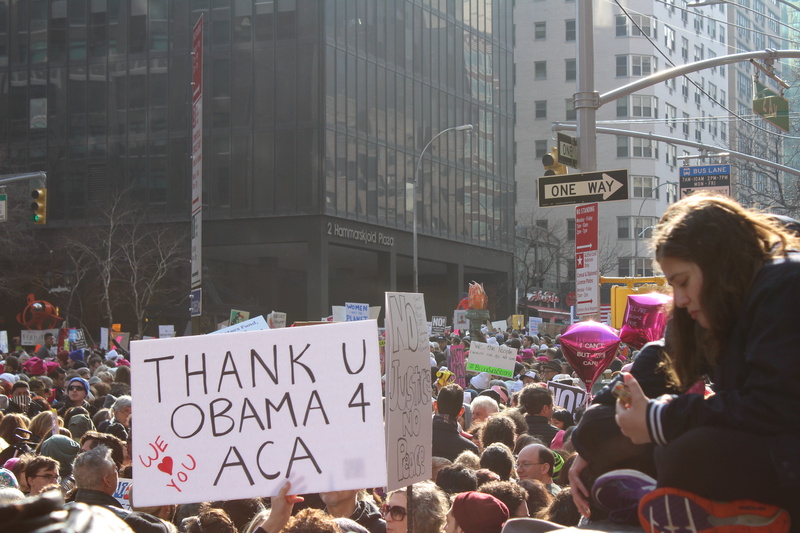 adult, communication, protestor, obama, script, sign, building, 5K, real people, people, march, politic, building exterior, city, non-western script, information