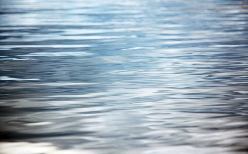 motion, full frame, reflection, surface, backgrounds, no people, pattern, day, outdoors, beauty in nature, tranquility, texture, rippled, background, nature