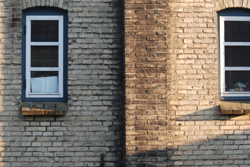 no people, wall - building feature, glass - material, residential district, bricks, stones, nature, security, transparent, day, dark, sunlight, wall, house