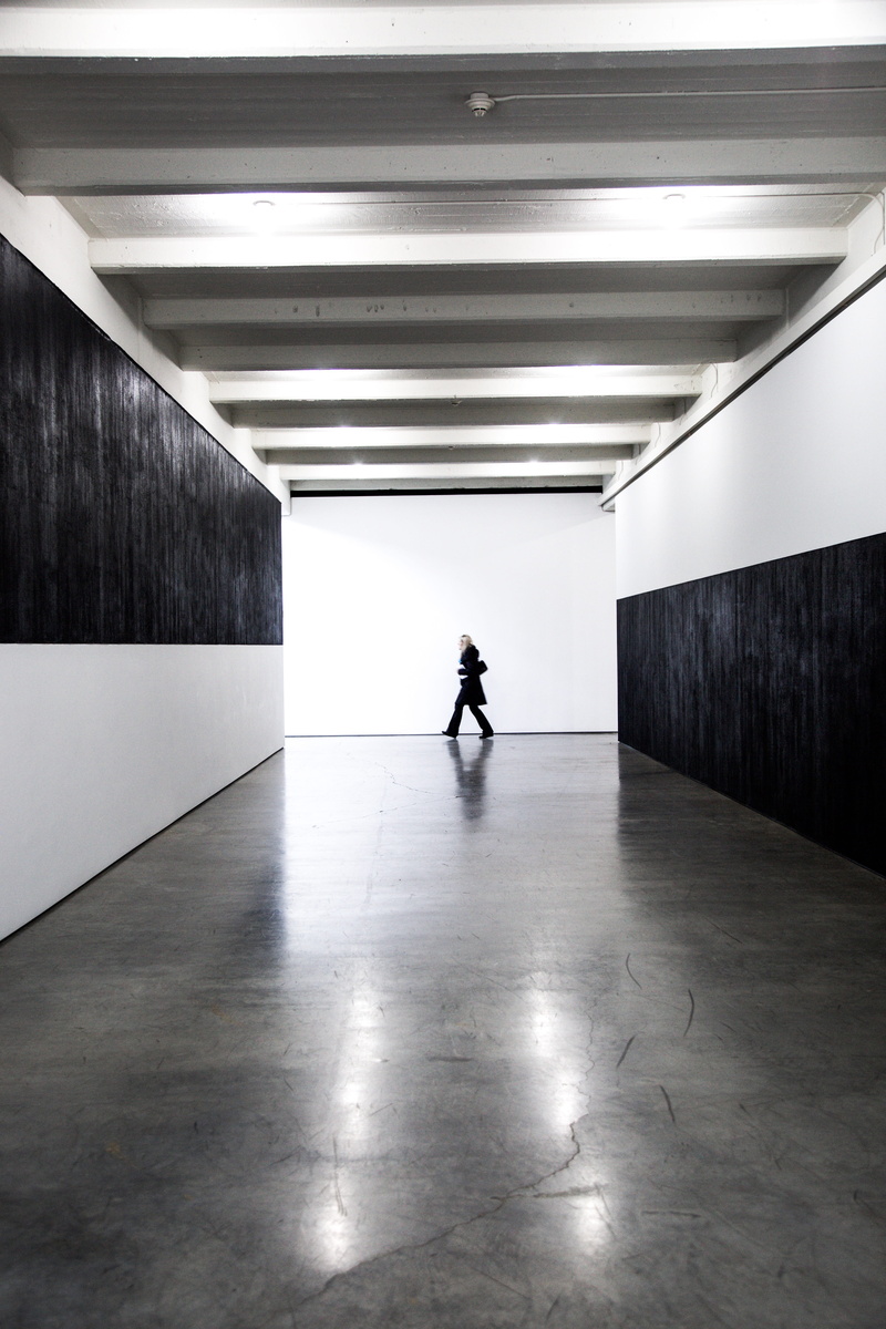 5K, arcade, opposite, illuminated, art, subway, ceiling, public transportation, underpass, architecture, real people, the way forward, exhibition, building
