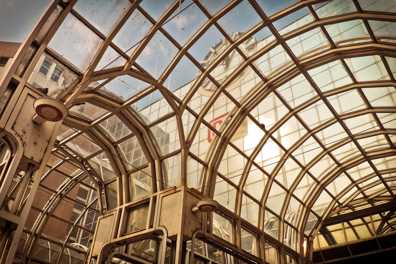 ceiling, roof construction, window, metal, Building, dirty, structure, low angle view, built Structure, indoors, architectural feature, technology, modern architecture