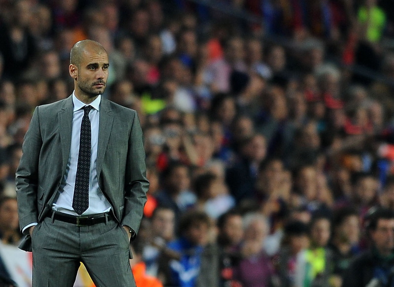 confidence, business, businessman, business person, architecture, day, looking at camera, men pep guardiola crowds, portrait, men, front view, standing
