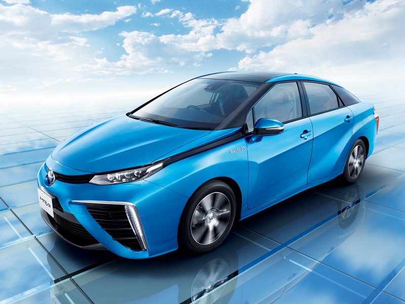 4K, concept, 2015 Detroit Auto Show. NAIAS, hydrogen, Best Electric Cars 2015, side, test drive, review, Toyota, Toyota Mirai, ecosafe, electric cars
