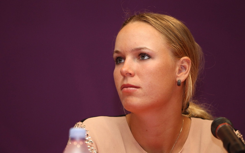 women, wozniacki, gold, tennis, caroline, 1080P, interview, cute, necklaec, s