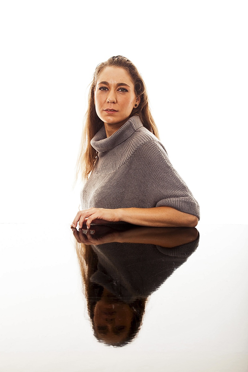 working, interview, contemplation, woman, warm clothing, 1080P, young, table, hairstyle, front view, young women, blond hair, portrait, gray, white, female
