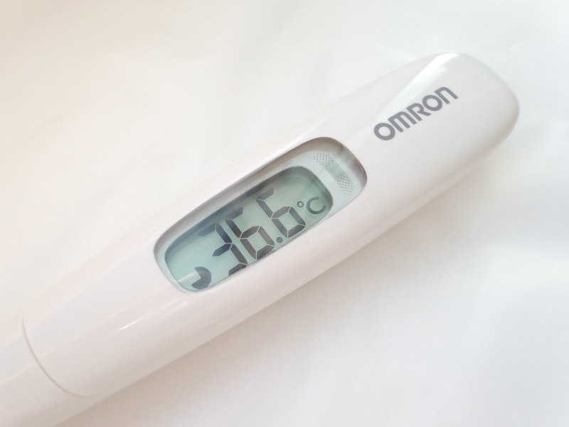 illness, single object, studio shot, electronic, technology, communication, medical condition, digital display, fever, number, background, 5K, medical