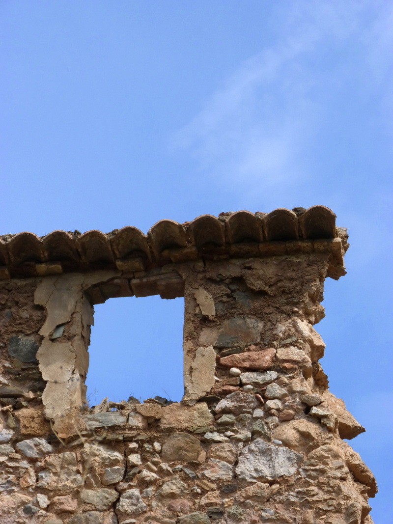 blue, copy space, Metaphor, outdoors, day, architecture, old, old ruin, Ruin, abandoned, 4K, Empty, low angle view, nature, damaged, clear sky, ancient civilization