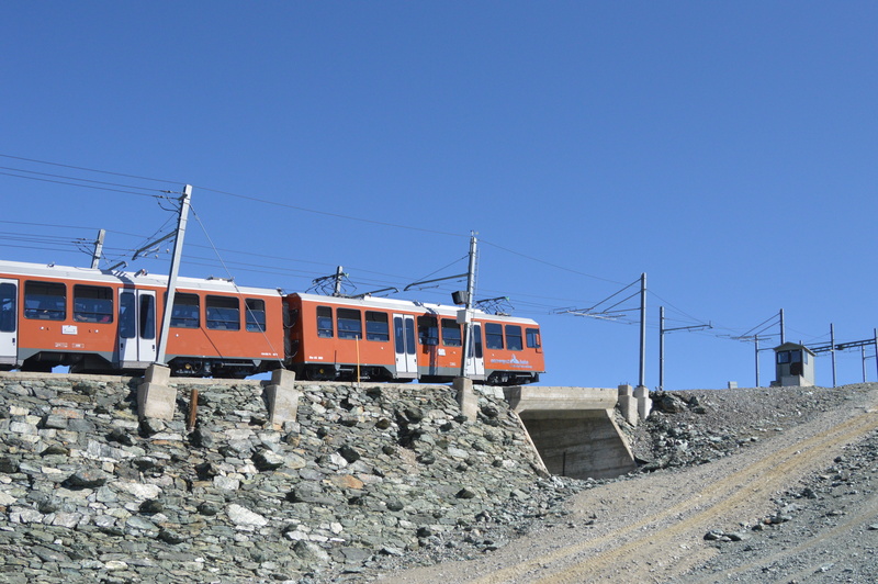 cog-wheel railway, no people, 5K, railroad car, cable, sunlight, summer, transportation, rail transportation, blue, track, gornegrat, public transportation