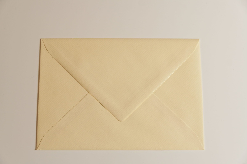 Envelope, single object, simplicity, no people, correspondence, communication, directly above, Paper, send, antique, letter, e-Mail, studio shot, old-fashioned