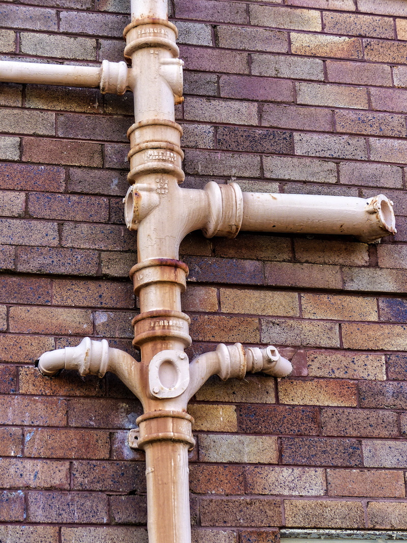 built structure, construction, pattern, valve, 4K, water, canalization, wall - building feature, architecture, water pipe, mounted, day, flowing, antique