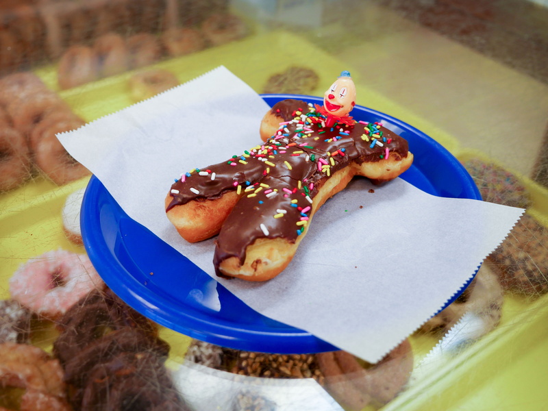 fun, 4K, table, icing, bakery, doughnut, pastry, white, sweet food, snack, sweet, sprinkles, donut, fast food, sitting, unhealthy, day, food and drink