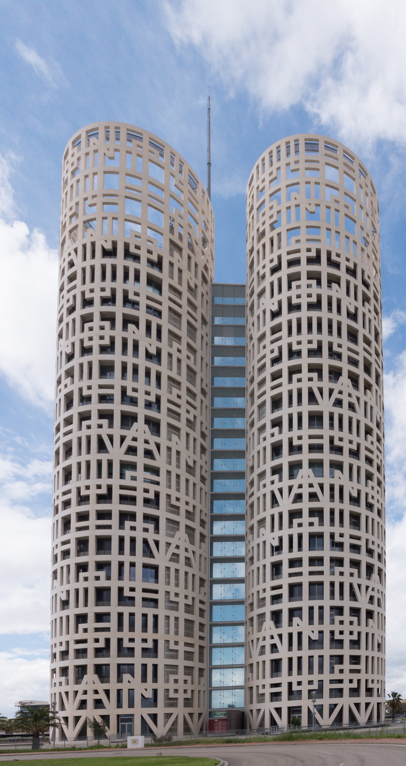 built structure, tall - high, edge of the sea, 5K, walk, day, skyscraper, beach, cadiz, building, apartment, office building exterior, architecture, modern