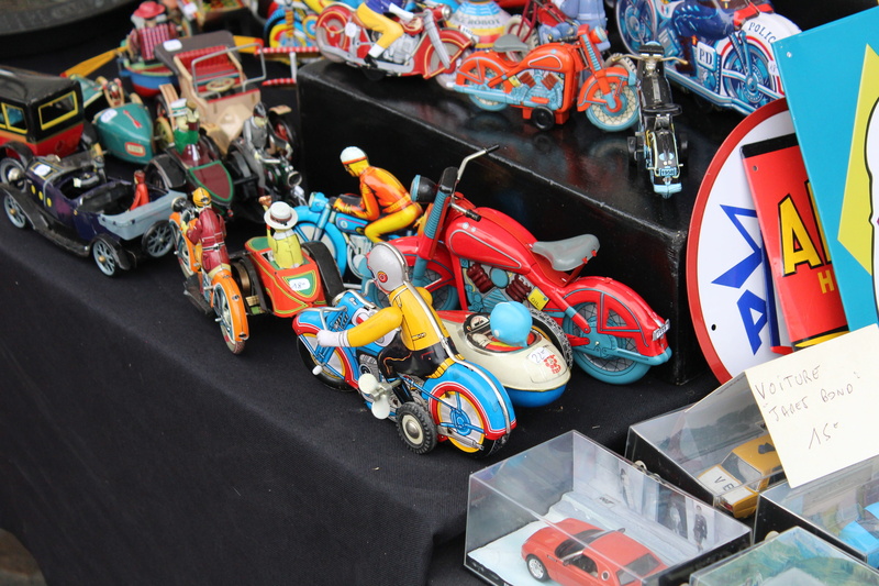 no people, toy, boy, market, fun, communication, abundance, games, toy retro, for sale, child, 5K, motor vehicle, toys, vendée, choice, large group of objects