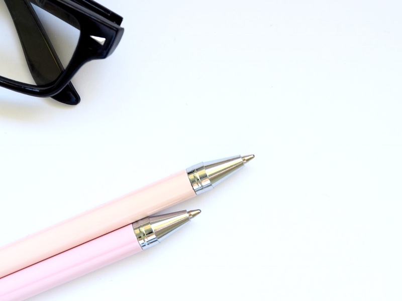 close-up, white background, writing instrument, desktop, high angle view, minimal, studio shot, cut out, fountain pen, office supply, equipment, 1080P