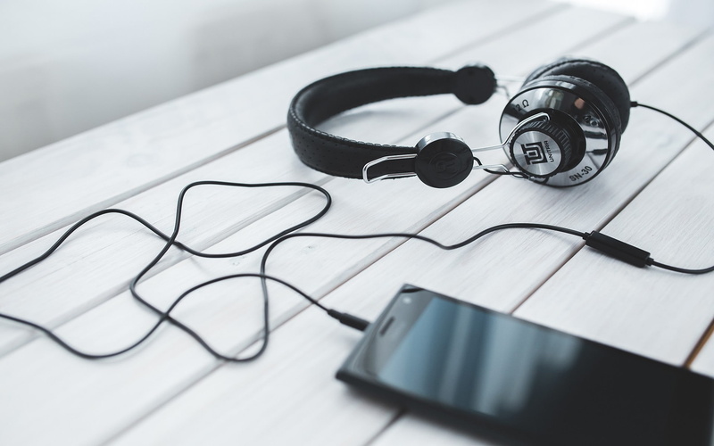 headphones, 1080P, technology, smartphone, music, entertainment