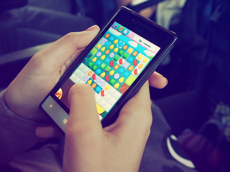 4K, holding, phone, portable information device, human body part, computer, internet, smart phone, hand, person, mobile phone, communication, connection