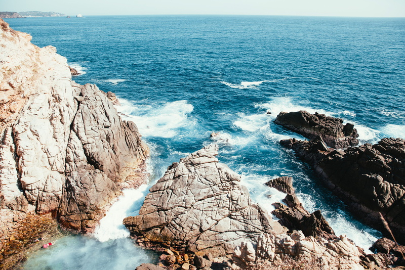 non-urban scene, high angle view, rocky coastline, 2K, sea, Coastline, Sky, splash, huge, tranquil scene, no people, Ocean, pools, breaking, tranquility