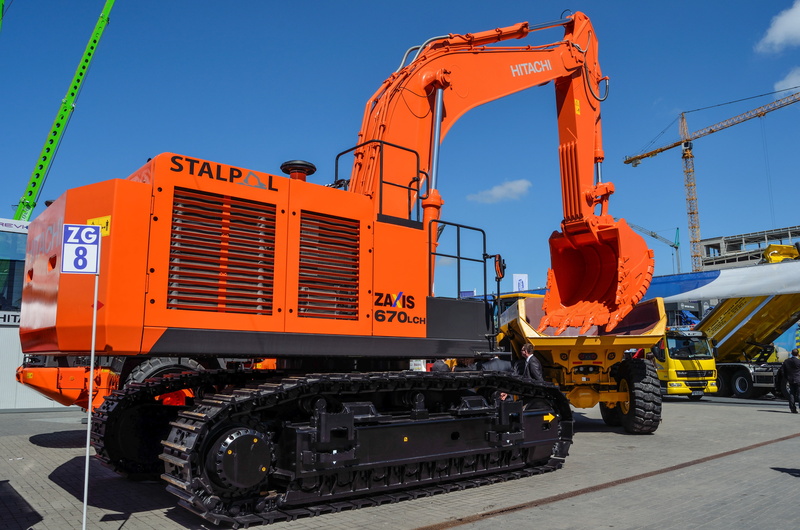 cargo container, loading, container, land vehicle, heavy, caterpillar, unloading, business, industry, equipment, shipping, commercial land vehicle, works
