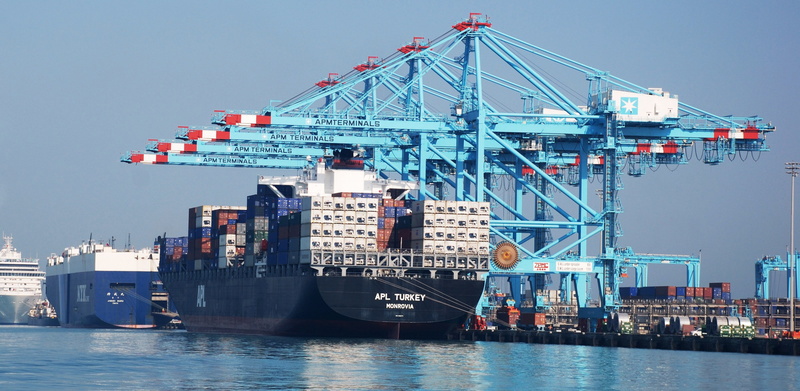 transportation, unloading, industry, freight transportation, outdoors, harbor, water, container, commercial dock, container ship, nature, alloy, loading