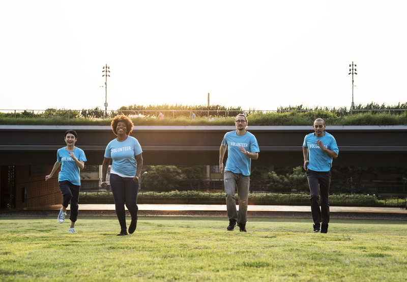 community, running, men, boys, four, friendship, team, teenager, happiness, 4K, field, women, sky, lifestyles, nature, organization, plant, friends, day