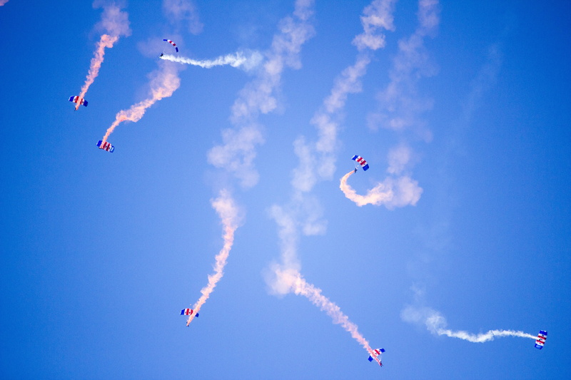 on the move, sport, formation, skydiver, cloud - sky, skydiving, plane, vapor trail, flying, show, parachute, smoke - physical structure, air vehicle, nature