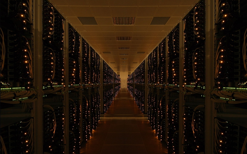 computer, hardware, tower, physical, 1080P, network, glass, tech, system, mech, server, host, lights, dark, reflection