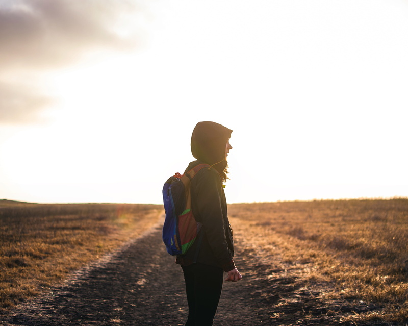 hour, female, women, lifestyles, sky, sunset, lens flare, environment, three quarter length, golden, one person, adult, beauty in nature, walking, standing