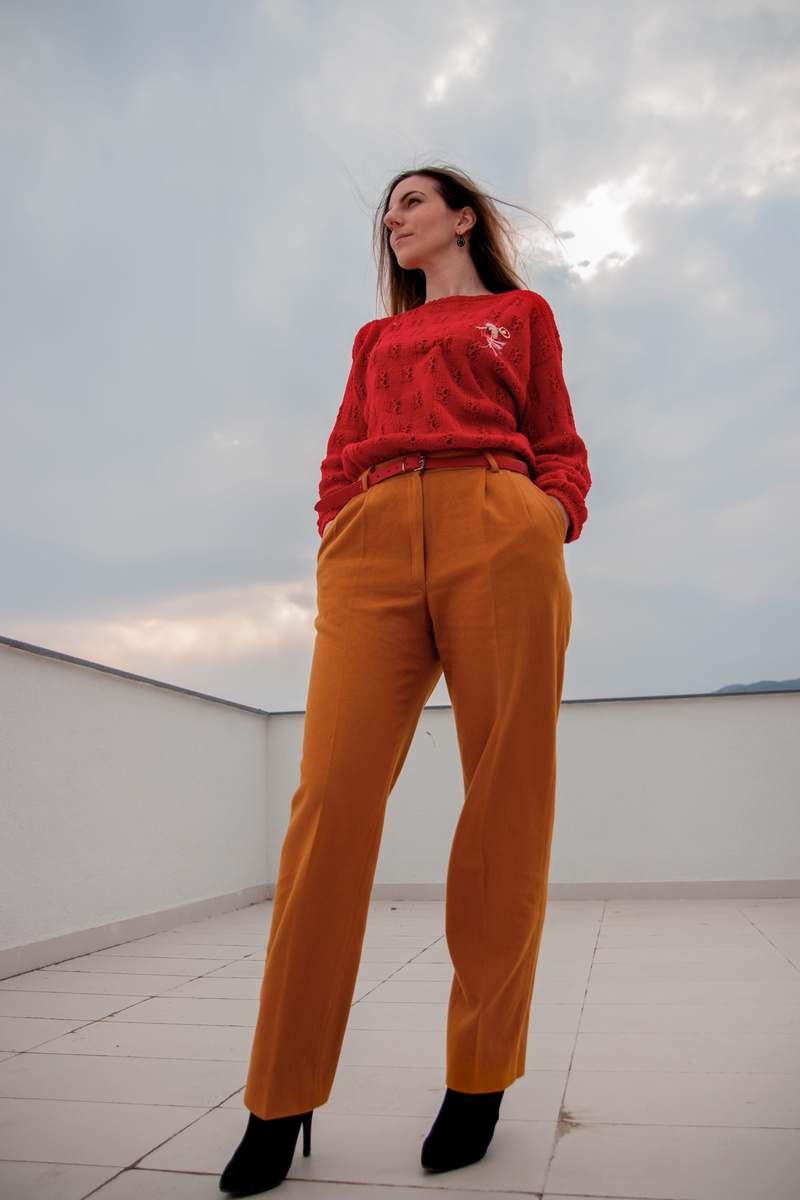 outdoors, hairstyle, cloud - sky, clouds, person, long hair, footwear, leisure activity, young women, human, sleeve, young adult, sky, standing, clothing