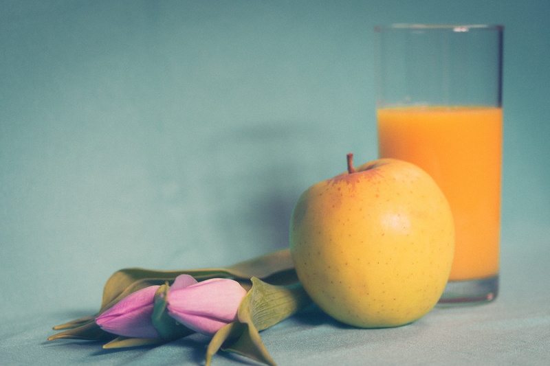 freshness, glass, day, pink color, flower, indoors, breakfast, flowers, juice, orange, flowering plant, orange color, refreshment, closeup, fruits, healthy
