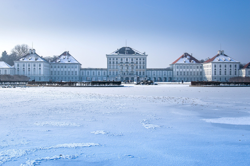 places of interest, castle, grounds, snowing, lake, water, environment, day, blue, on the water, castle park, king ludwig, mirroring, snow, covered, sky